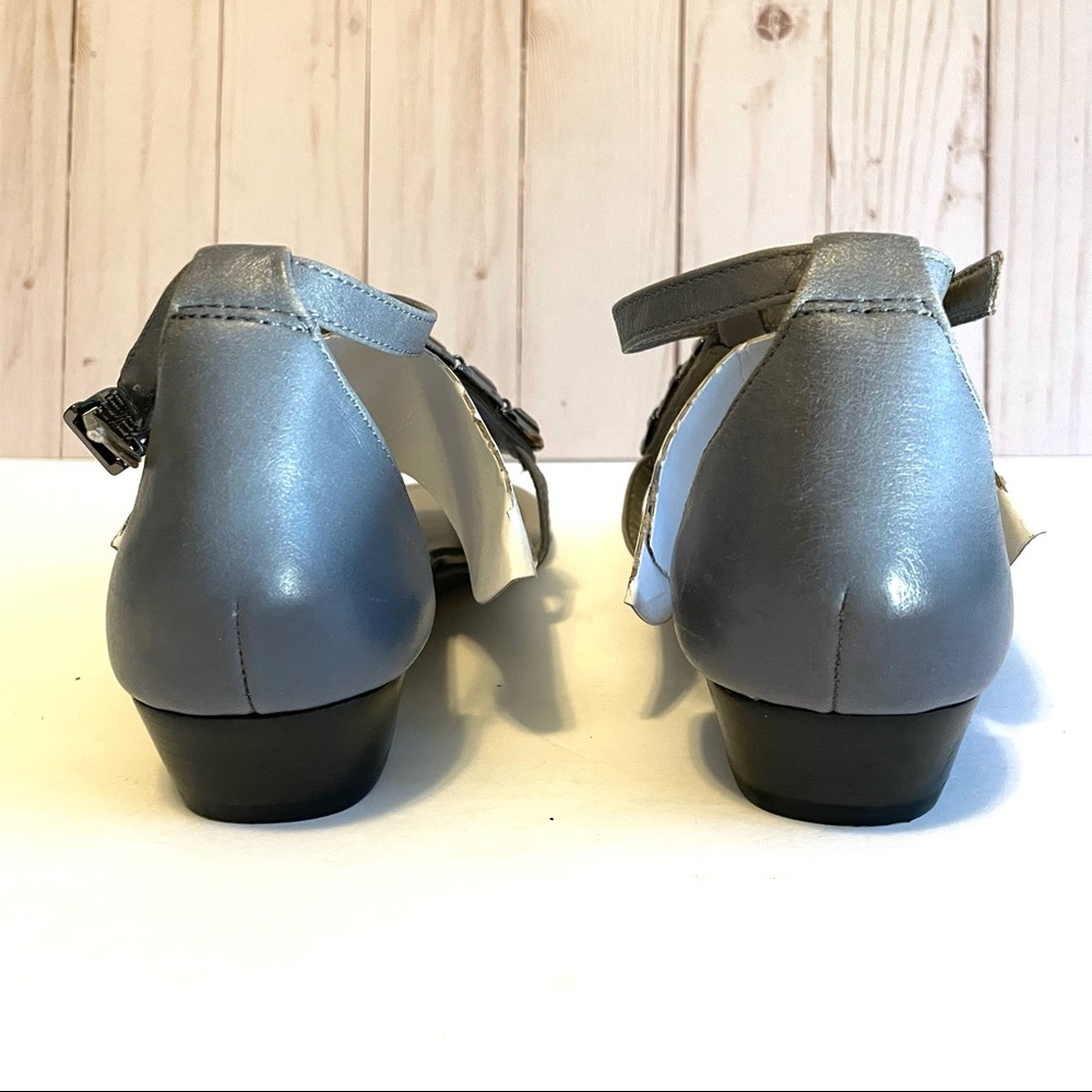 Vince Camuto Gray Jewel Irell Sandals 6 - Picture 8 of 16